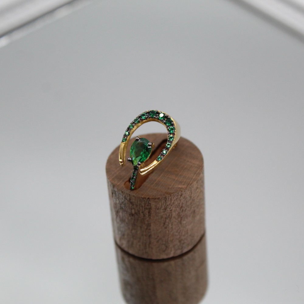 Δαχτυλίδι Πέταλο με Πράσινα Ζιργκόν