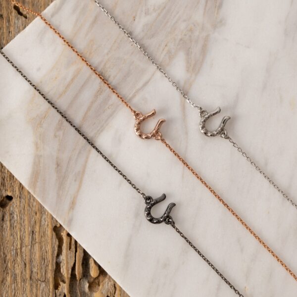 "Tang" Horseshoe Bracelet